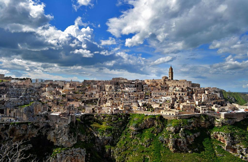 Casa Vacanze La Terra Dei Briganti Матера Экстерьер фото