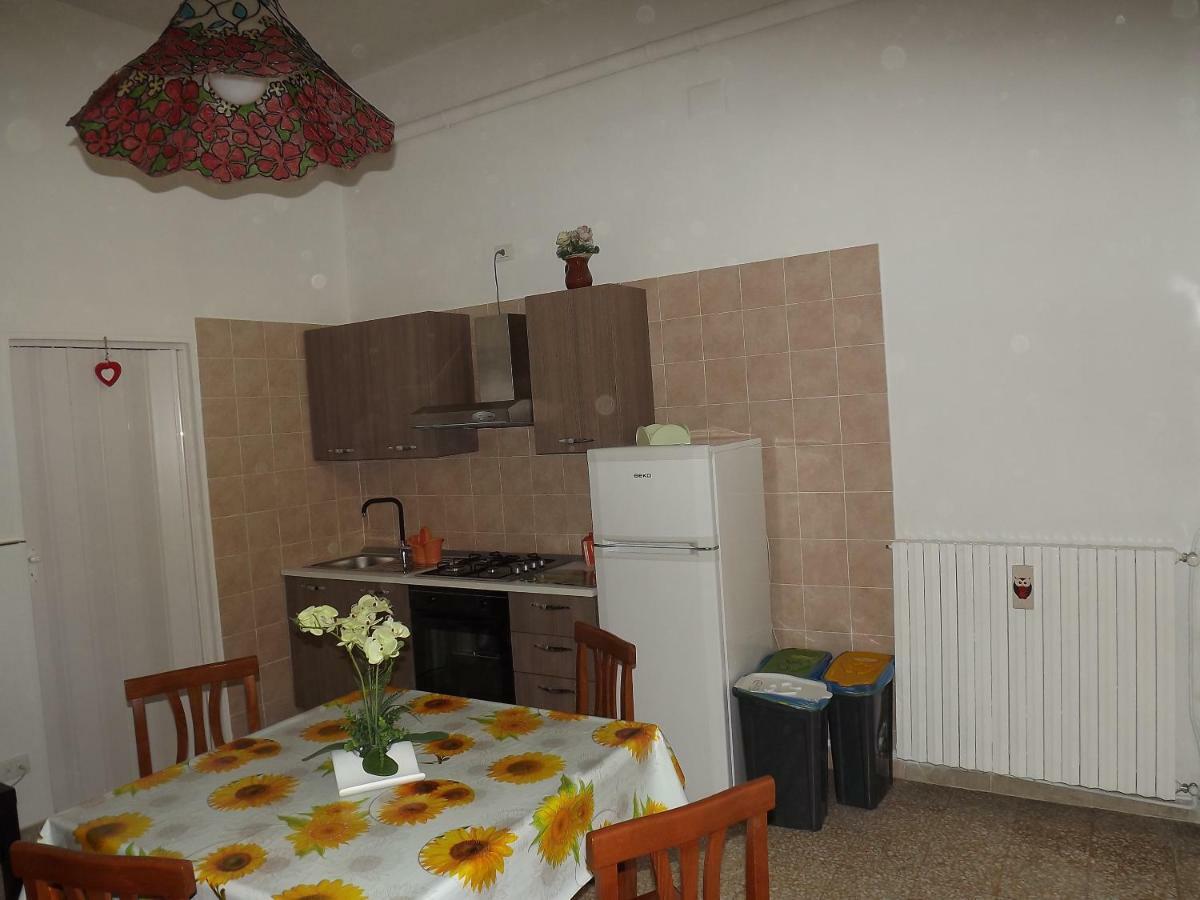 Casa Vacanze La Terra Dei Briganti Матера Экстерьер фото