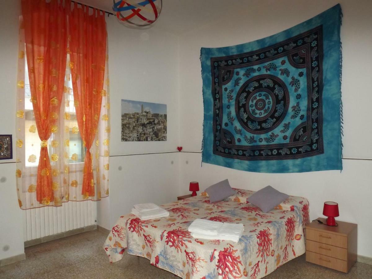 Casa Vacanze La Terra Dei Briganti Матера Экстерьер фото