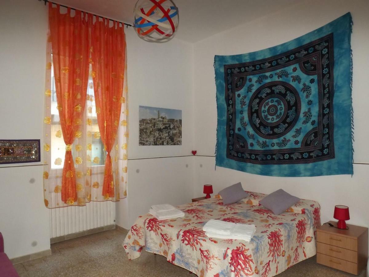Casa Vacanze La Terra Dei Briganti Матера Экстерьер фото